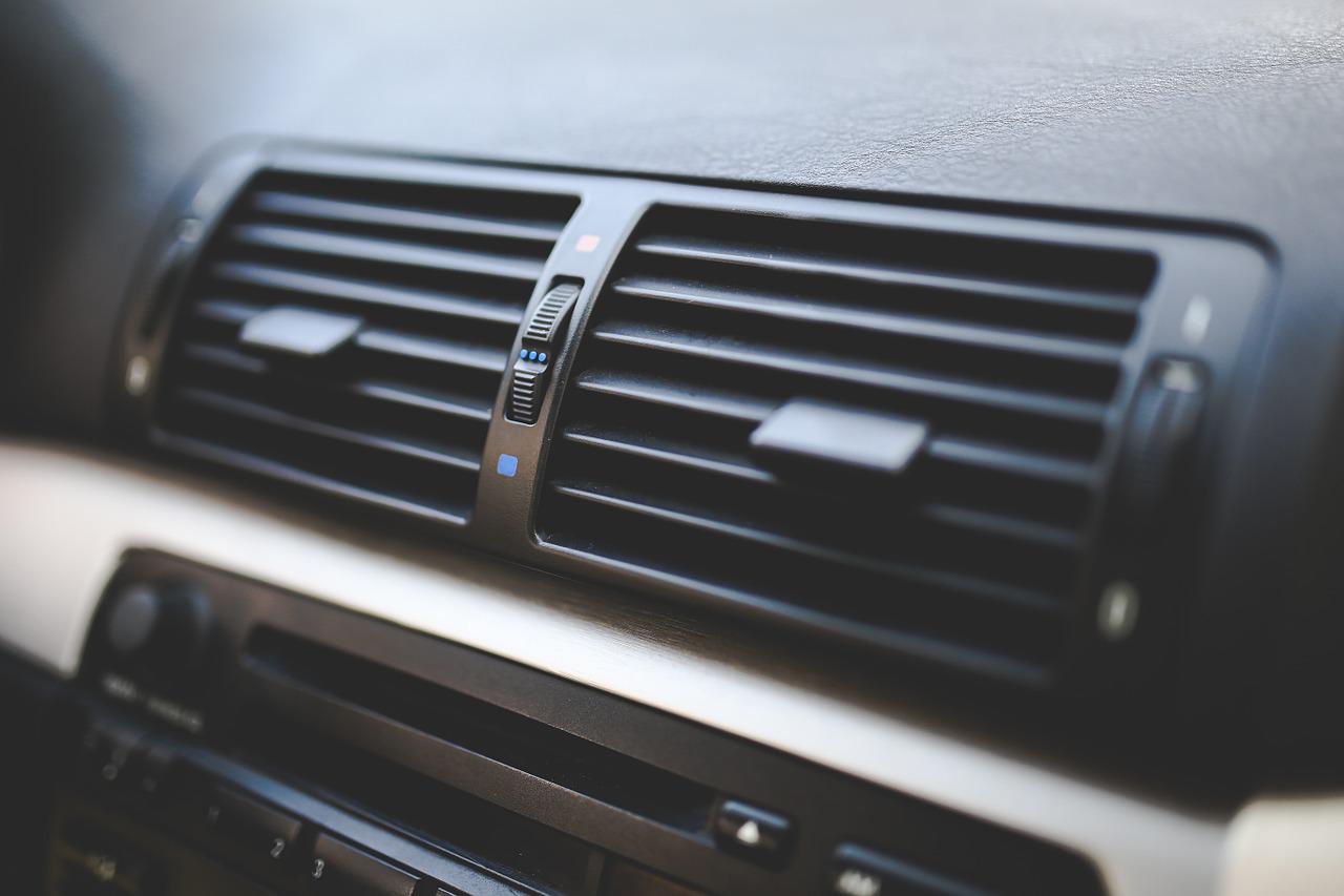 3 powody, dla których warto kupić klimatyzator samochodowy Ac